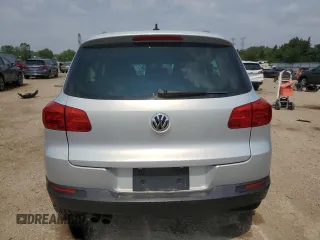 2013 Volkswagen Tiguan S with VIN WVGAV3AX6DW588083, listed as a Copart auction lot 60114965 with 109,318 mi miles and Salvage title. Bid and sale history available at DreamBid. Image 6.