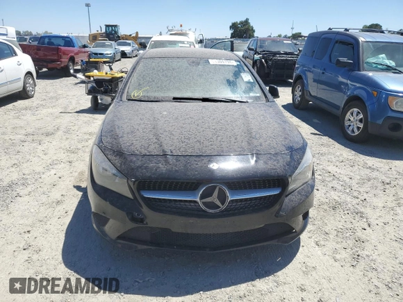2014 Mercedes-Benz CLA 250 with VIN WDDSJ4EB2EN051698, listed as a Copart auction lot 61304194 with 3,740 mi miles and Clean title. Bid and sale history available at DreamBid. Image 5.