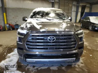 2023 Toyota Sequoia SR5 with VIN 7SVAAABAXPX003220, listed as a Copart auction lot 88798445 with 47,637 mi miles and Salvage Title. Bid and sale history available at carsss.com. Image 5.