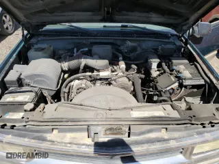 1999 Chevrolet Tahoe with VIN 1GNEC13R2XJ536828, listed as a Copart auction lot 53610465 with 201,276 mi miles and Salvage Title. Bid and sale history available at carsss.com. Image 12.