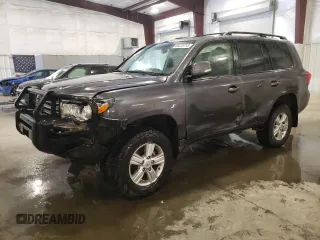 2013 Toyota Land Cruiser with VIN JTMHY7AJ2D4014041, listed as a Copart auction lot 89370715 with 137,740 mi miles and Salvage Title. Bid and sale history available at carsss.com. Image 1.
