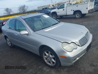 2004 Mercedes-Benz C 320 with VIN WDBRF64J74F481703, listed as a IAAI auction lot 41198886 with 221,437 mi miles and . Bid and sale history available at DreamBid. Image 1.