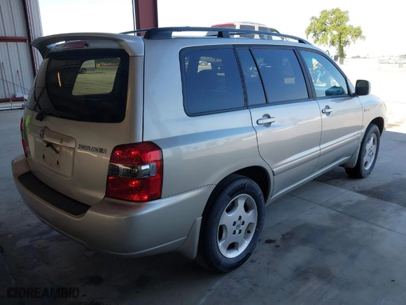 2005 Toyota Highlander with VIN JTEDP21AX50077168, listed as a IAAI auction lot 41885811 with 193,520 mi miles. Bid and sale history available at carsss.com. Image 4.