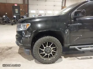 2018 Chevrolet Colorado 4WD Work Truck with VIN 1GCGTBENXJ1268300, listed as a IAAI auction lot 41276225 with 76,555 mi miles. Bid and sale history available at carsss.com. Image 18.