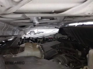 2018 Nissan NV Cargo S z VIN 1N6BF0KM1JN819141, wystawiony jako IAAI lot #41536219 z przebiegiem 176 575 mil mil oraz . Historia ofert i sprzedaży dostępna na DreamBid. Obrazek 10.