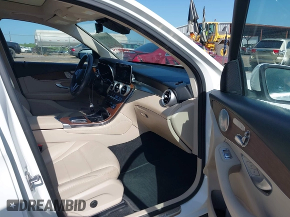 2021 Mercedes-Benz GLC 300 с VIN W1N0G8DB9MF868502, выставлен на аукционе IAAI как лот 41929908 с пробегом 68 958 миль миль и . История ставок и продаж доступна на DreamBid. Изображение 5.