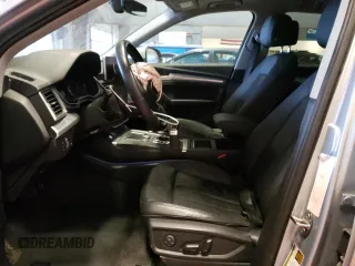 2018 Audi Q5 Premium Plus with VIN WA1BNAFY9J2010040, listed as a Copart auction lot 39768403 with 52,815 mi miles. Bid and sale history available at carsss.com. Image 7.