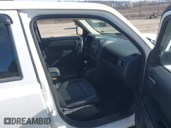 2012 Jeep Patriot Limited with VIN 1C4NJRCB9CD577269, listed as a IAAI auction lot 41857524 with 124,751 mi miles and . Bid and sale history available at carsss.com. Image 5.