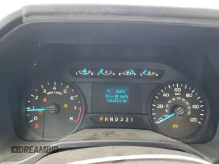 2015 Ford F-150 XL z VIN 1FTMF1C82FKD70998, wystawiony jako Copart lot #56181135 z przebiegiem 135 427 mil mil oraz Szkoda całkowita • Salvage title. Historia ofert i sprzedaży dostępna na DreamBid. Obrazek 9.