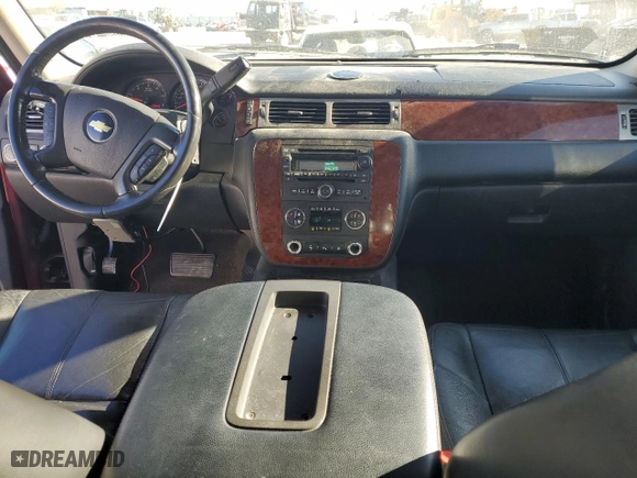 2010 Chevrolet Suburban LT with VIN 1GNUKJE31AR256608, listed as a Copart auction lot 80932674 with 228,456 mi miles and Salvage Title. Bid and sale history available at carsss.com. Image 8.