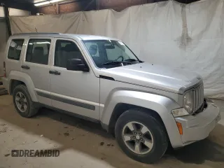 2008 Jeep Liberty Sport z VIN 1J8GN28K98W105722, wystawiony jako Copart lot #54117375 z przebiegiem 150 376 mil mil oraz Szkoda całkowita • Salvage title. Historia ofert i sprzedaży dostępna na DreamBid. Obrazek 4.