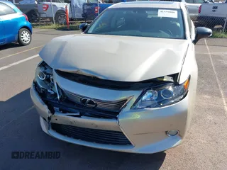 2013 Lexus ES 4dr Sdn with VIN JTHBK1GG1D2023369, listed as a IAAI auction lot 41539886 with 136,492 mi miles. Bid and sale history available at carsss.com. Image 6.