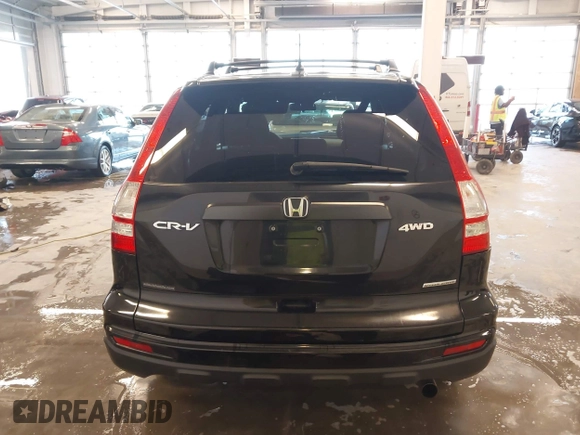 2011 Honda CR-V SE with VIN 5J6RE4H4XBL090292, listed as a IAAI auction lot 41781596 with 93,772 mi miles. Bid and sale history available at carsss.com. Image 17.