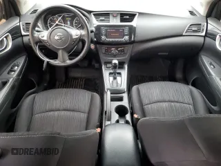 2018 Nissan Sentra SV z VIN 3N1AB7AP0JL624469, wystawiony jako Copart lot #55520425 z przebiegiem 54 779 mil mil oraz Szkoda całkowita • Salvage title. Historia ofert i sprzedaży dostępna na DreamBid. Obrazek 8.
