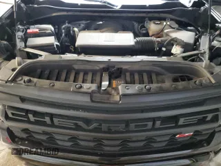 2022 Chevrolet Silverado 1500 Custom Trail Boss with VIN 3GCPDCED9NG673954, listed as a Copart auction lot 84696954 with 31,744 mi miles and Salvage Title. Bid and sale history available at DreamBid. Image 11.