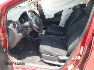 2017 Nissan Note SV z VIN 3N1CE2CP9HL365555, wystawiony jako IAAI lot #42468246 z przebiegiem 97 065 mil mil oraz . Historia ofert i sprzedaży dostępna na DreamBid. Obrazek 5.