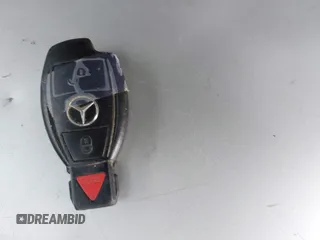 2004 Mercedes-Benz E 320 z VIN WDBUH65J24A396302, wystawiony jako IAAI lot #40853992 z przebiegiem 192 253 mil mil oraz . Historia ofert i sprzedaży dostępna na DreamBid. Obrazek 11.