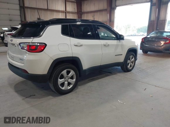 2019 Jeep Compass Latitude с VIN 3C4NJDBB0KT828886, выставлен на аукционе IAAI как лот 42614817 с пробегом 81 985 миль миль и . История ставок и продаж доступна на DreamBid. Изображение 4.