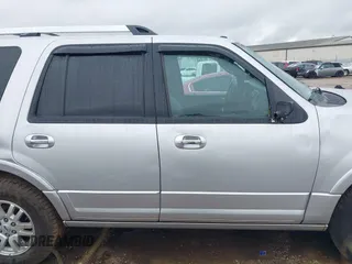 2013 Ford Expedition Limited с VIN 1FMJU1K58DEF53023, выставлен на аукционе IAAI как лот 41719645 с пробегом 113 824 миль миль и . История ставок и продаж доступна на DreamBid. Изображение 13.