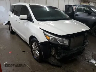 2017 Kia Sedona LX with VIN KNDMB5C16H6247061, listed as a Copart auction lot 86694334 with 219,427 mi miles and Salvage Title. Bid and sale history available at carsss.com. Image 4.