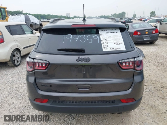 2022 Jeep Compass Latitude z VIN 3C4NJDBBXNT194359, wystawiony jako IAAI lot #42434355 z przebiegiem 45 090 mil mil oraz . Historia ofert i sprzedaży dostępna na DreamBid. Obrazek 17.