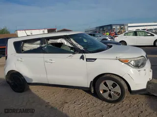 2016 Kia Soul with VIN KNDJN2A21G7379139, listed as a IAAI auction lot 41890939 with 138,630 mi miles. Bid and sale history available at carsss.com. Image 14.