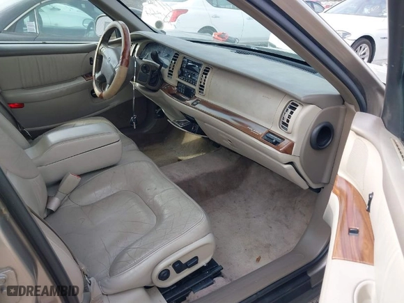 2002 Buick Park Avenue with VIN 1G4CW54K324189089, listed as a IAAI auction lot 41865965 with 133,623 mi miles. Bid and sale history available at carsss.com. Image 5.