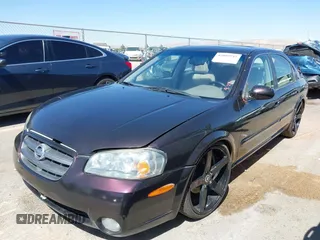 2003 Nissan Maxima SE z VIN JN1DA31D33T512777, wystawiony jako IAAI lot #42005942 z przebiegiem 205 745 mil mil oraz . Historia ofert i sprzedaży dostępna na DreamBid. Obrazek 2.