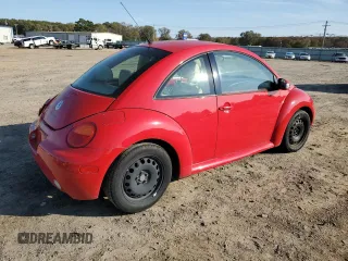 2005 Volkswagen New Beetle Coupe GL with VIN 3VWBK31C45M410508, listed as a Copart auction lot 79048664 with 73,032 mi miles and Salvage Title. Bid and sale history available at carsss.com. Image 3.