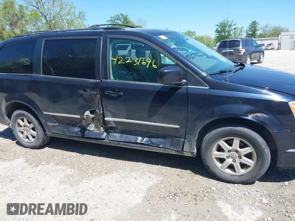 2010 Chrysler Town & Country Touring with VIN 2A4RR5D10AR282784, listed as a IAAI auction lot 42231696 with 173,049 mi miles and . Bid and sale history available at DreamBid. Image 6.