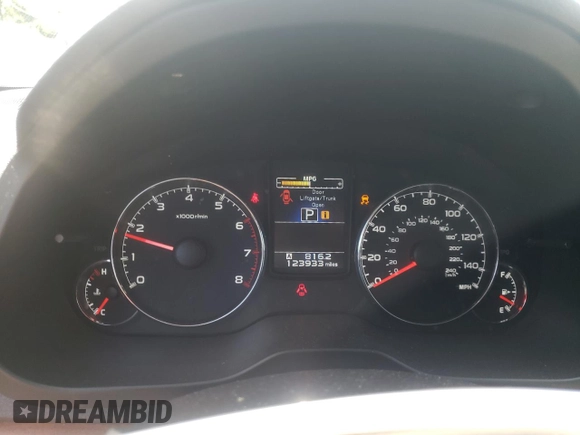 2014 Subaru Outback 2.5i Limited with VIN 4S4BRBLCXE3322971, listed as a Copart auction lot 68278084 with 123,933 mi miles and Salvage Title. Bid and sale history available at carsss.com. Image 9.