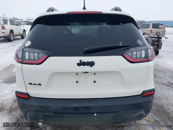 2019 Jeep Cherokee Altitude with VIN 1C4PJMLBXKD320132, listed as a IAAI auction lot 41316702 with 132,056 mi miles. Bid and sale history available at carsss.com. Image 16.