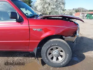 2000 Ford Ranger XL with VIN 1FTYR14V3YTA72602, listed as a IAAI auction lot 41984388 with 125,256 mi miles. Bid and sale history available at carsss.com. Image 17.