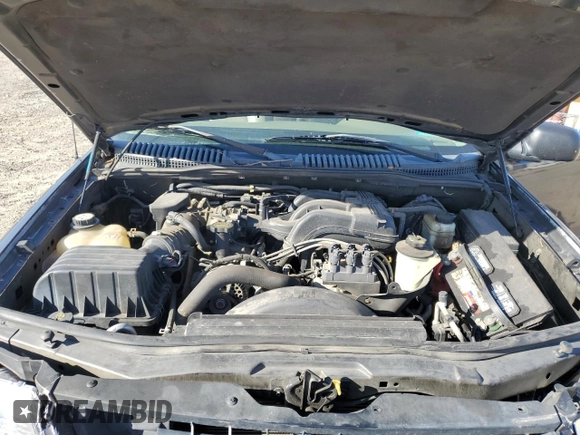 2005 Ford Explorer XLS z VIN 1FMZU62K95ZA29766, wystawiony jako Copart lot #48871785 z przebiegiem 67 278 mil mil oraz Szkoda całkowita • Salvage title. Historia ofert i sprzedaży dostępna na DreamBid. Obrazek 13.