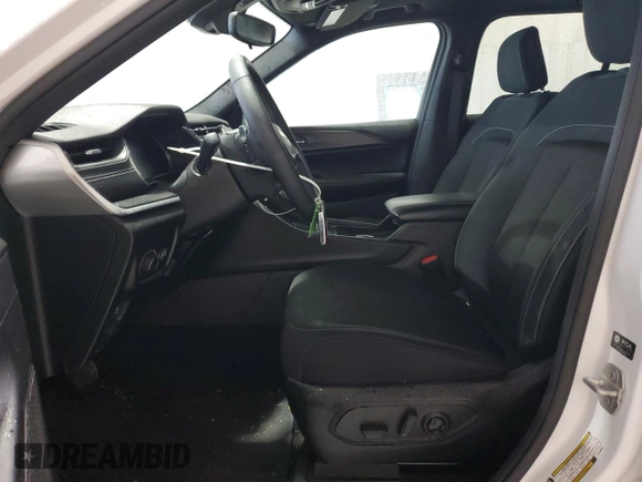 2024 Jeep Grand Cherokee Laredo X with VIN 1C4RJGAG2RC185995, listed as a Copart auction lot 56421785 with 19,068 mi miles and Salvage title. Bid and sale history available at DreamBid. Image 7.