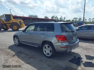 2015 Mercedes-Benz GLK-Class GLK 350 with VIN WDCGG8JB9FG360676, listed as a IAAI auction lot 41918582 with 149,911 mi miles. Bid and sale history available at carsss.com. Image 3.