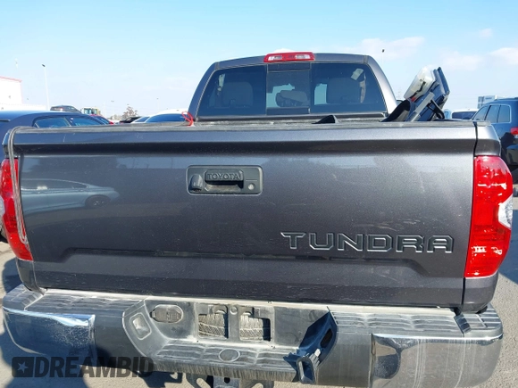 2019 Toyota Tundra 2WD SR with VIN 5TFRY5F17KX251217, listed as a IAAI auction lot 41433506 with 49,207 mi miles. Bid and sale history available at carsss.com. Image 17.