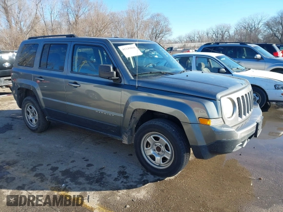 2012 Jeep Patriot Sport with VIN 1C4NJRBB9CD563258, listed as a IAAI auction lot 41249868 with 173,844 mi miles. Bid and sale history available at carsss.com. Image 1.