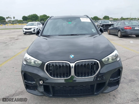 2021 BMW X1 sDrive28i with VIN WBXJG7C05M5U03116, listed as a IAAI auction lot 39837867 with 16,788 mi miles. Bid and sale history available at carsss.com. Image 6.