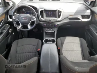 2021 GMC Terrain SLE z VIN 3GKALMEV4ML398415, wystawiony jako Copart lot #52561875 z przebiegiem 54 374 mil mil oraz Szkoda całkowita • Salvage title. Historia ofert i sprzedaży dostępna na DreamBid. Obrazek 8.