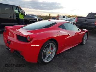 2011 Ferrari 458 Italia z VIN ZFF67NFA4B0179652, wystawiony jako IAAI lot #40499917 z przebiegiem Nie podano mil oraz . Historia ofert i sprzedaży dostępna na DreamBid. Obrazek 4.