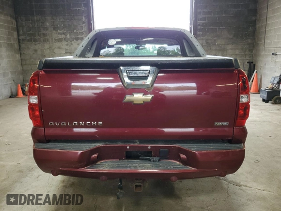 2008 Chevrolet Avalanche 2LT with VIN 3GNFK123X8G219919, listed as a Copart auction lot 62934495 with 130,813 mi miles and Salvage title. Bid and sale history available at DreamBid. Image 6.