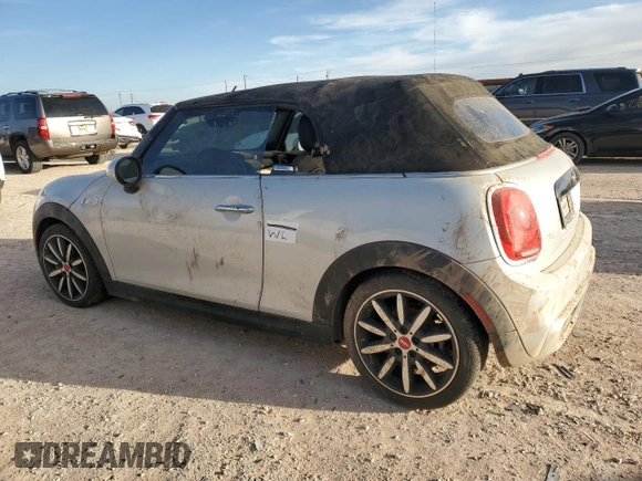 2016 MINI Convertible S z VIN WMWWG9C56G3A91978, wystawiony jako Copart lot #82303574 z przebiegiem Nie podano mil oraz Czysty tytuł • Clean title. Historia ofert i sprzedaży dostępna na DreamBid. Obrazek 2.