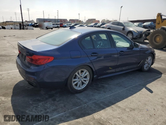 2019 BMW 5 Series M550i xDrive with VIN WBAJB9C51KB464722, listed as a Copart auction lot 53575135 with 70,187 mi miles and Salvage title. Bid and sale history available at DreamBid. Image 3.