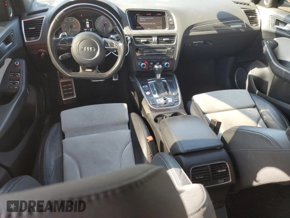 2015 Audi SQ5 Prestige z VIN WA1VGAFPXFA096132, wystawiony jako Copart lot #55285805 z przebiegiem 131 367 mil mil oraz Szkoda całkowita • Salvage title. Historia ofert i sprzedaży dostępna na DreamBid. Obrazek 8.