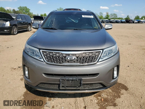 2014 Kia Sorento SX Limited z VIN 5XYKWDA77EG542661, wystawiony jako Copart lot #56428575 z przebiegiem 141 416 mil mil oraz Szkoda całkowita • Salvage title. Historia ofert i sprzedaży dostępna na DreamBid. Obrazek 5.