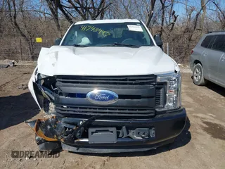 2019 Ford Super Duty F-250 SRW XL with VIN 1FT7W2A64KEE46444, listed as a IAAI auction lot 41743447 with 27,059 mi miles. Bid and sale history available at carsss.com. Image 12.