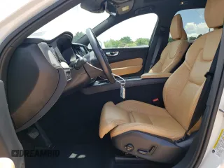 2021 Volvo XC60 Inscription with VIN YV4102RL3M1856578, listed as a Copart auction lot 60994225 with 45,748 mi miles and Salvage title. Bid and sale history available at DreamBid. Image 7.