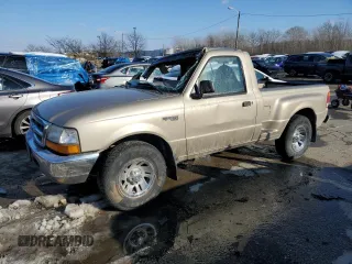 1999 Ford Ranger XL with VIN 1FTYR10C8XPB98708, listed as a Copart auction lot 88489705 with 262,336 mi miles and Salvage Title. Bid and sale history available at carsss.com. Image 1.