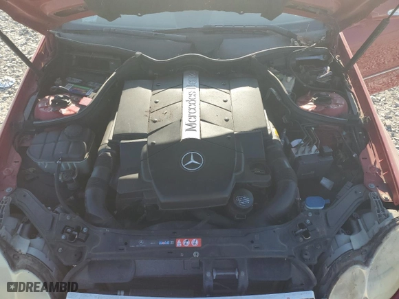 2006 Mercedes-Benz CLK-Class 5.0L with VIN WDBTK75G36T064836, listed as a Copart auction lot 68980484 with 8,364 mi miles and Salvage Title. Bid and sale history available at carsss.com. Image 11.